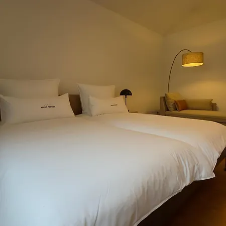 Mit Kueche, Parkplatz Und Waschmaschine Appartement *