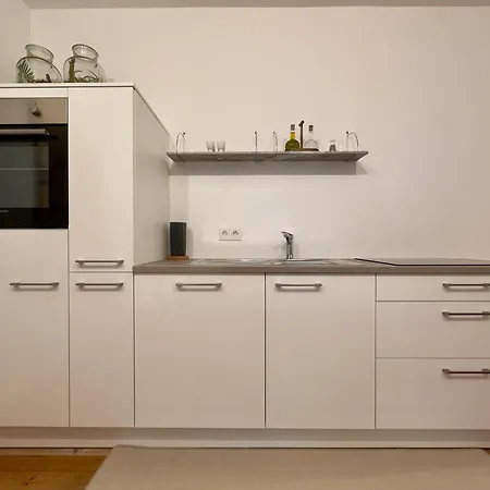 Apartment Mit Küche, Parkplatz Und Waschmaschine Paderborn